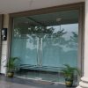 cửa kính bản lề sàn 05