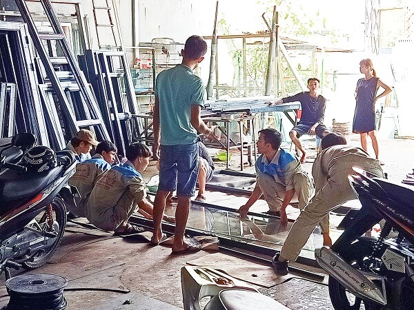 Nhom Kinh Binh Duong 09 (1)