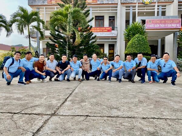 Nhom Kinh Cao Cap Binh Duong 04 (1)