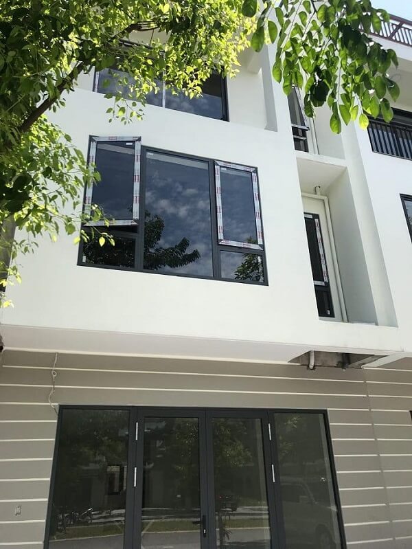 Nhom Kinh Trinh Gia 10 (1)